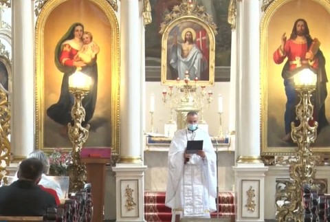 Kostoly musia dodržiavať prísne pravidlá.