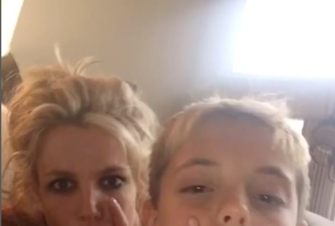 Britney Spears so synmi