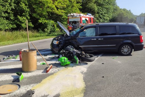 Havária motorka a auto 2