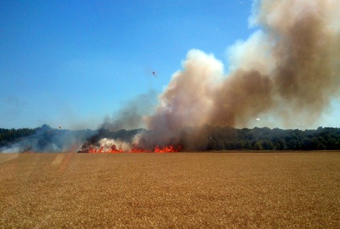 požiar Zohor pole 2