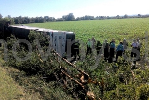 Nehoda autobusu pri Červeníku 3