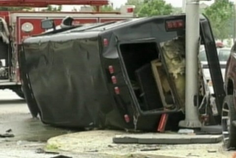 prevratene auto1, amerika, havaria