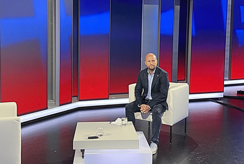 Politika 24 s Jaroslavom Naďom