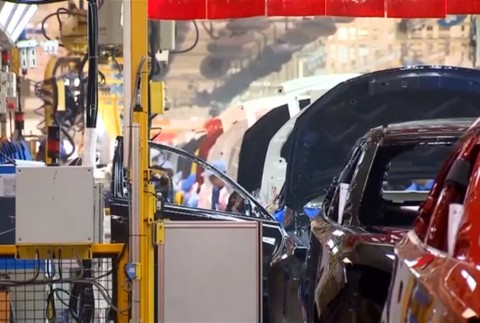 Svetová ekonomika je na krok od obchodnej vojny, ktorá by mohla prerásť do krízy