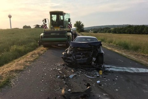 Tragická nehoda. BMW - Octavia 