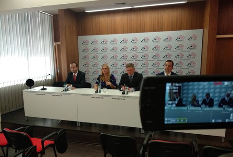 Tlačová beseda strany Smer k dôchodkom 