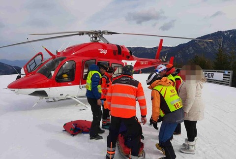 Úraz chlapca na zjazdovej trati v Jasnej (3)