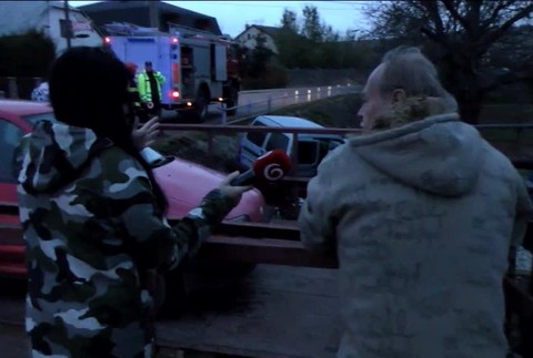 N12 Auto skončilo v priekope18