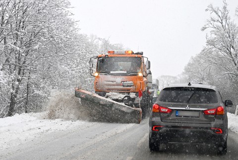 Snehová kalamita v okresoch Poprad a Žilina.