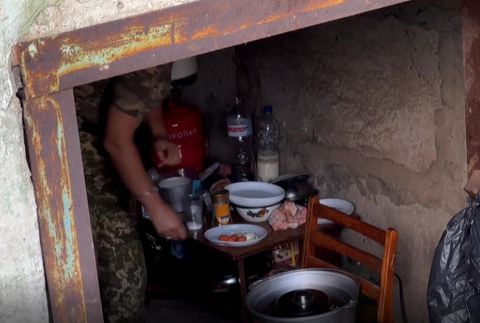 Rusi majú zbrane. Nám to chýba, ale dohnali sme ich až sem