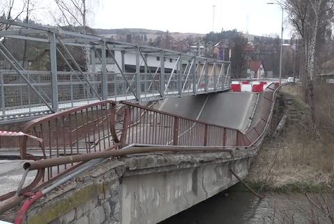 Havarijný stav mosta 2