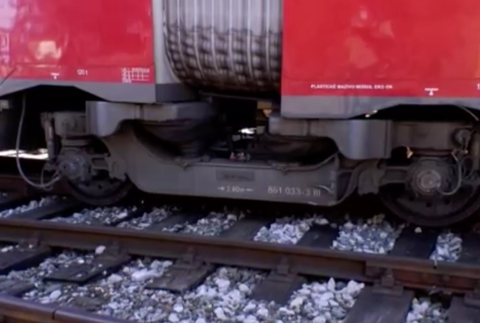 Na hlavnej stanici v Breze sa vykoľajil osobný vlak