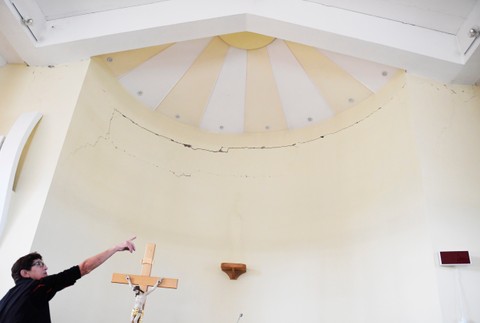 ďapalovce zemetrasenie škody (2)