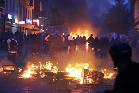 Veľké protesty v Hamburgu počas samitu G20