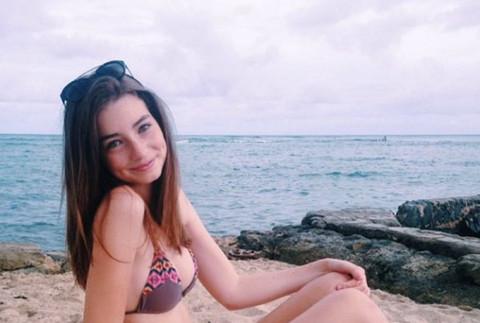 Z Meadow Walker rastie krásna žena