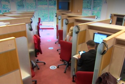 Europoslanci schválili reformu autorských práv. Kritici ju označujú za cenzúru