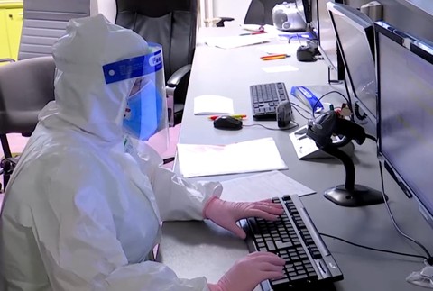 Chyby sa mal dopustiť pracovník nemocnice.