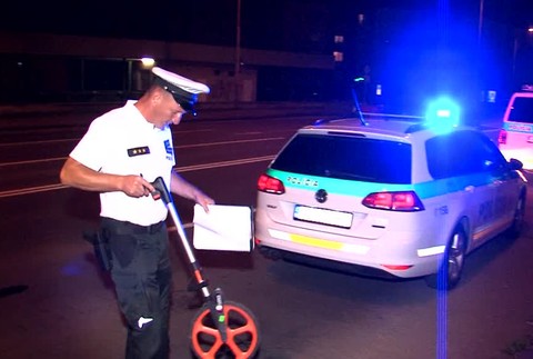 Humenčania zrazili na priechode pre chodcov ženu2341