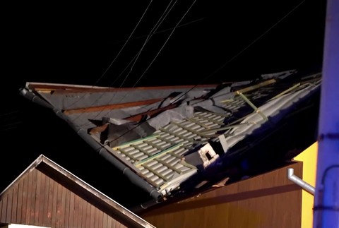 Silný vietor zničil domy