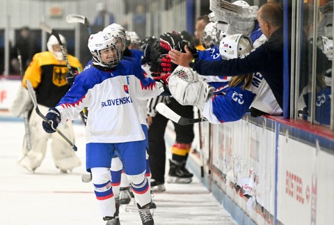 Slovenské hokejistky do 18 rokov