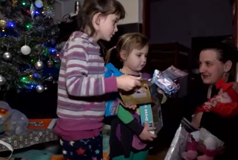 Darované Vianoce pre 12-člennú rodinu.