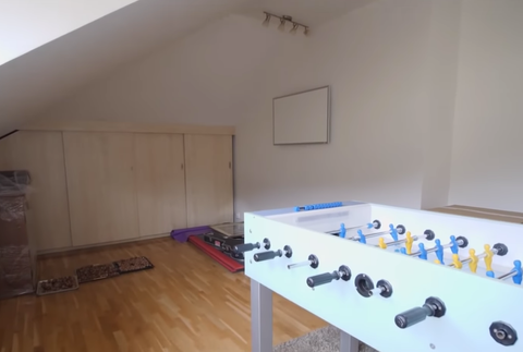 Izba Ewy Farny pred premenou 2