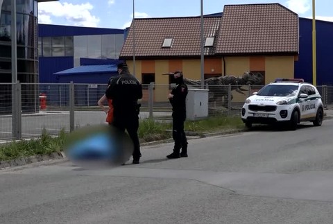 [multi] utopeny 8158