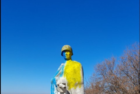 pomalovaný pamatník