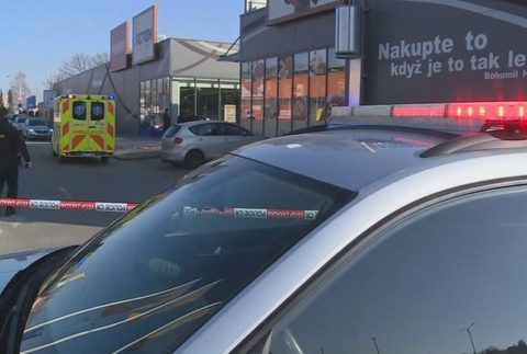 Útok nožom v Hradci Králové