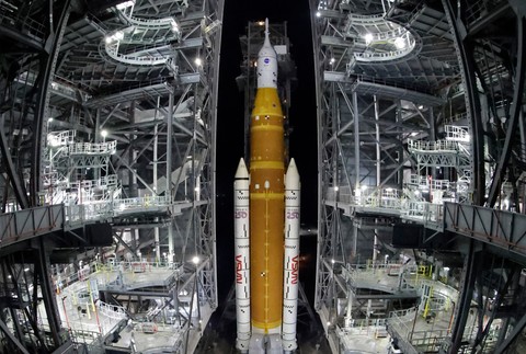 APTOPIX_NASA_Artemis_Moonshot196376