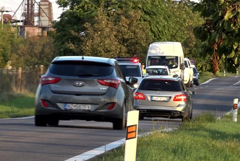 Cyklista našiel v priekope mŕtveho muža. Mohol tam ležať aj týždeň140