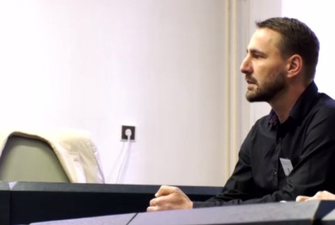 Opitý pred policajtmi hajloval. Juhoafričanovi súd vymeral trest