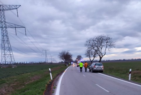 TRAGICKÁ DOPRAVNÁ NEHODA MEDZI OKOČOM A TOPOĽNÍKMI