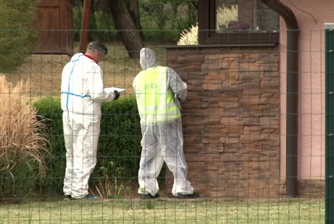 [multi] Zastreleny otec a syn 1311