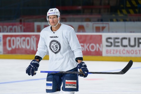 hkntrprprv040825nr5149197