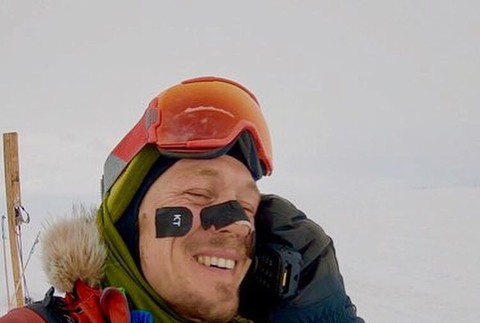 Neuveriteľný výkon za 54 dní. Američan je prvým človekom, ktorý prešiel celú Antarktídu