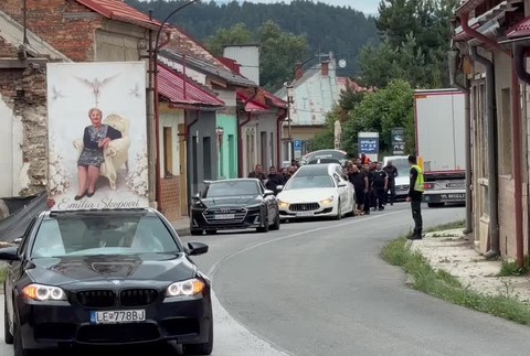 [multi] Pohreb - Rómska rozlúčka 965