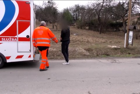 [multi] Prekročil rýchlosť, vraj sa ponáhľal k lekárovi. Polícia mu neverila, no napokon skončil v nemocnici 3566