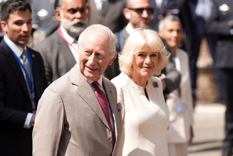 Kráľ Karol III. a kráľovná Kamila 2