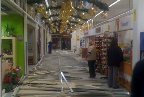 Zrútený strop tesco 3