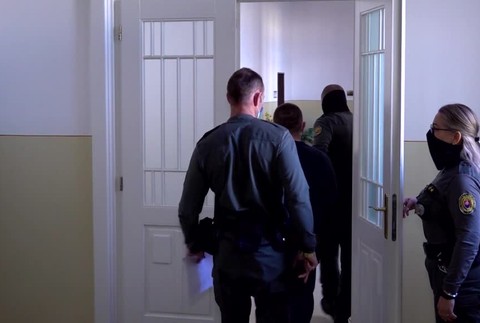 [multi] Sud vrazda starenka 2397