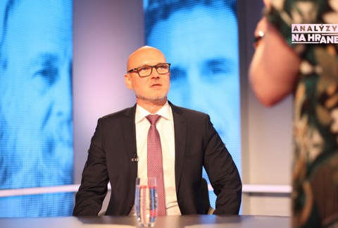 Analýzy Na hrane s Branislavom Gröhlingom