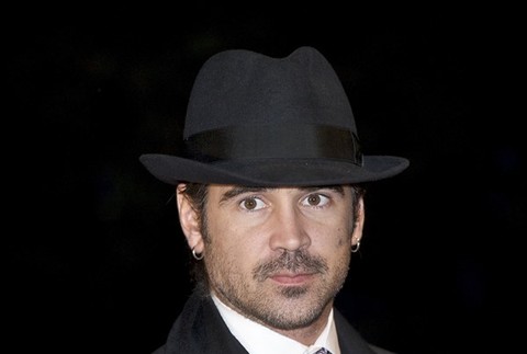 Colin Farrell zažil sexškandál v roku 2006, kedy musel kúpiť od médií vlastnú porno kazetu, aby sa jej obsah nešíril po internete