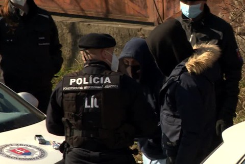 [multi] Poplach na petržalskom sídlisku 614