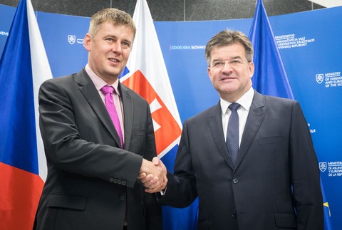 Ministeri zahraničných vecí Miroslav Lajčák a Tomáš Petříček