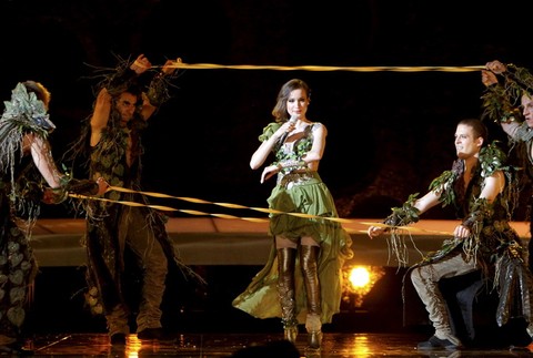 Kristína Peláková počas vystúpenia s piesňou Horehronie v semifinálovom kole pesničkovej súťaže Eurovision 2
