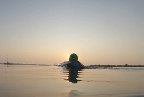 Nadľudský výkon triatlonistu. Za 5 dní prejde po svojich, vo vode a na bicykli takmer celé Slovensko