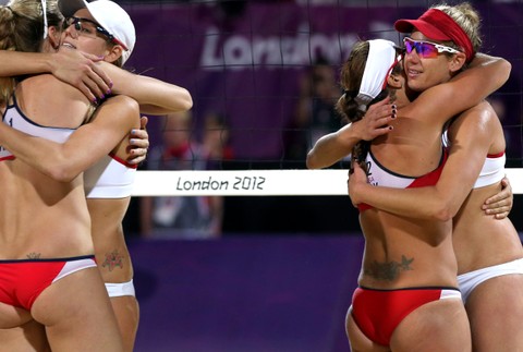 Plážový volejbal zlaté medailistky May Walsh Amerika Olympiáda