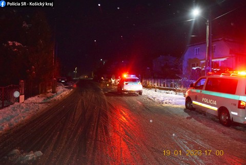 Tragická nehoda, starenka podľahla zraneniam