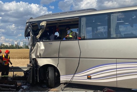 Nehoda autobusov D2 Brno - Policie ČR (2)